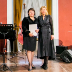 Kultūros ministrė Liana Ruokytė-Jonsson ir Nacionalinės bibliotekos Dokumentinio paveldo tyrimų departamento direktorė Jolanta Budriūnienė